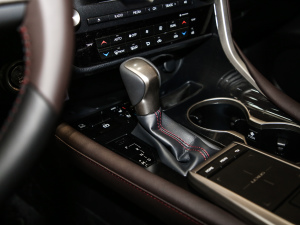 2020Ŀ 300 (q)A п؅^(q)