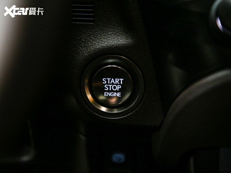 2020׿_˹ES 200 ׿Խ