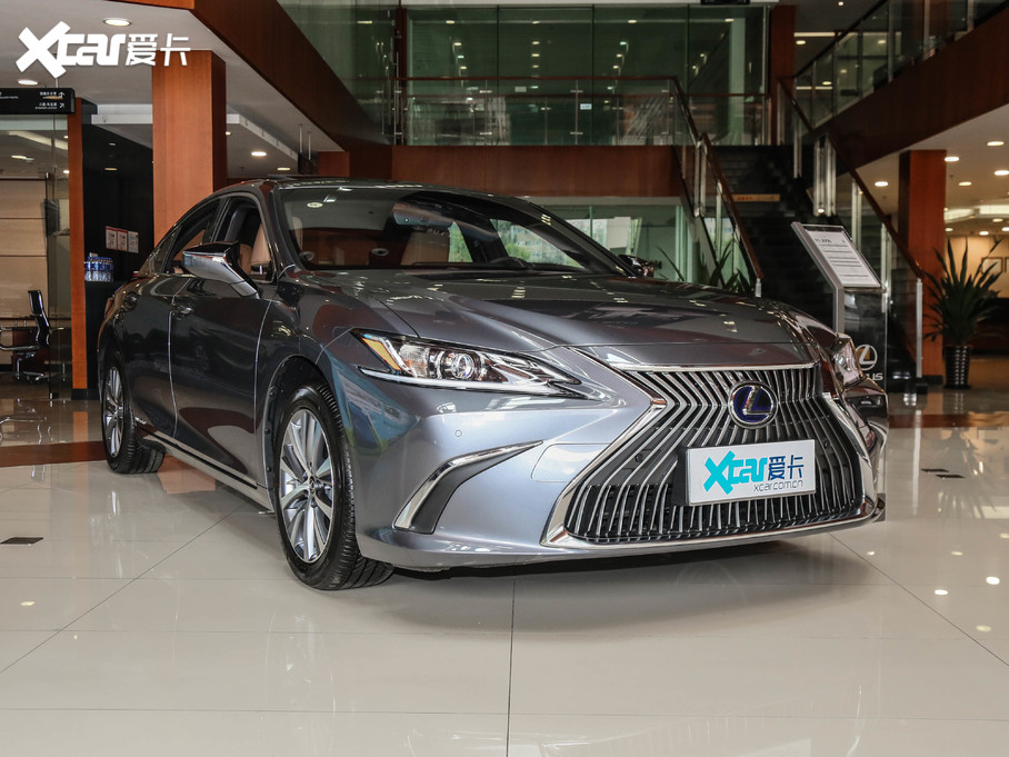 2020׿_˹ES 300h ׿Խ