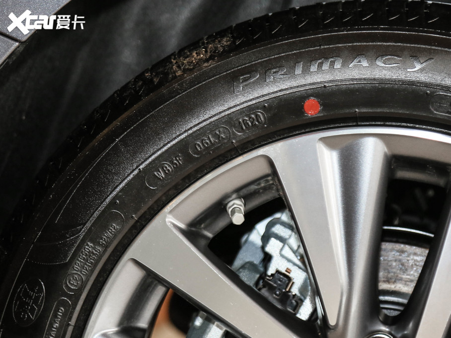 2020׿_˹ES 300h ׿Խ