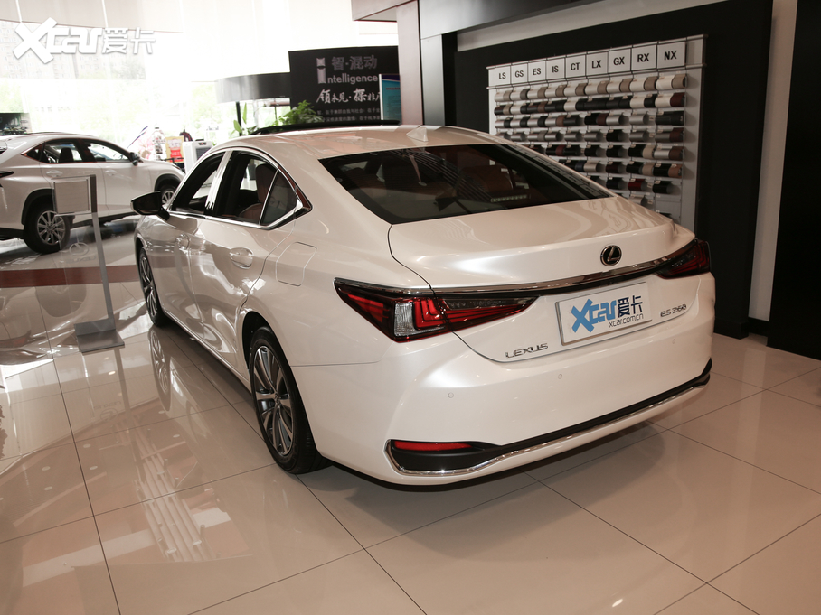 2020׿_˹ES 260 ׿Խ