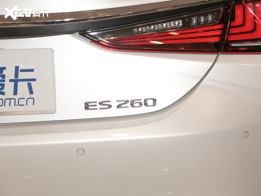 2020׿_˹ES 260 ׿Խ