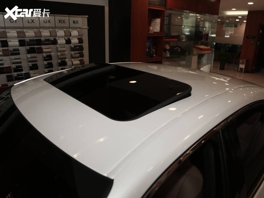 2020׿_˹ES 260 ׿Խ