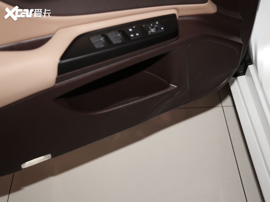 2020׿_˹ES 260 ׿Խ