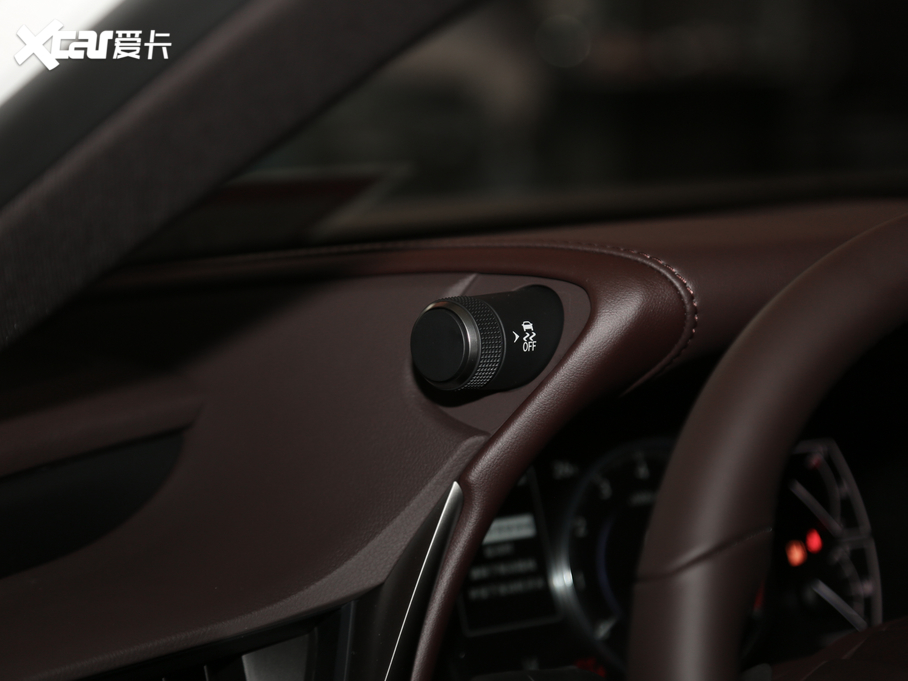 2020׿_˹ES 260 ׿Խ