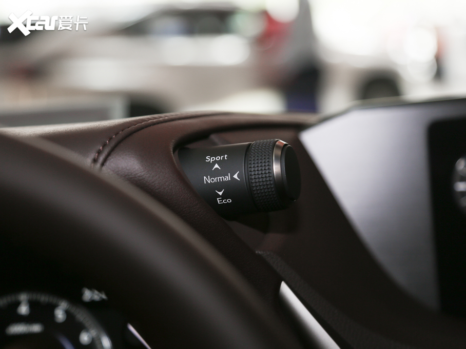 2020׿_˹ES 260 ׿Խ