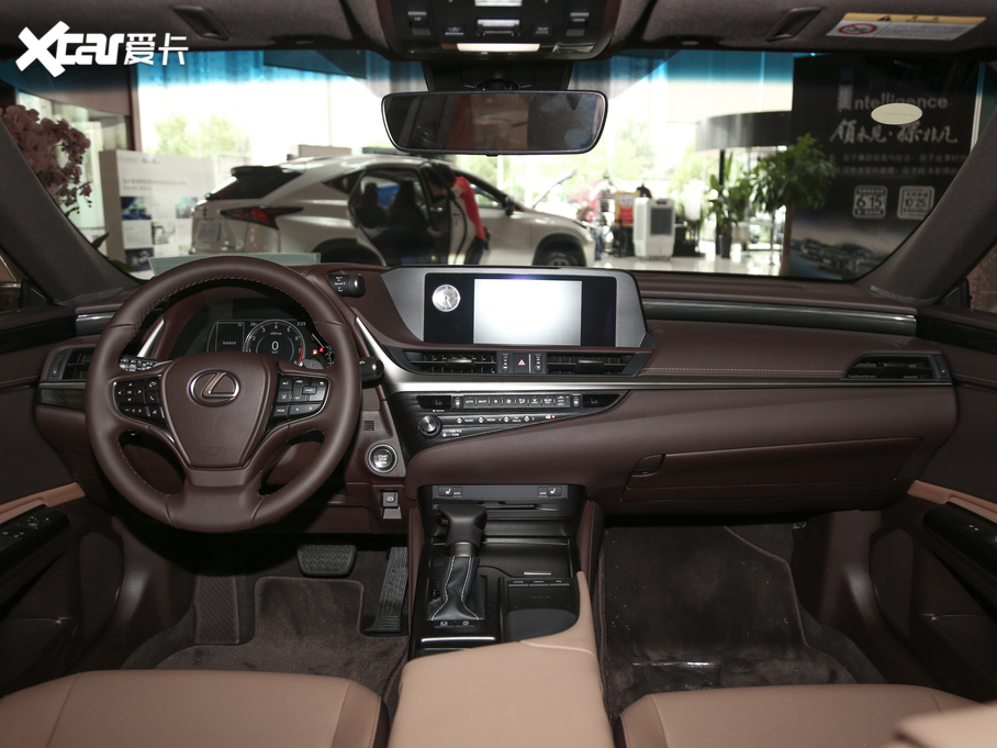 2020׿_˹ES 260 ׿Խ