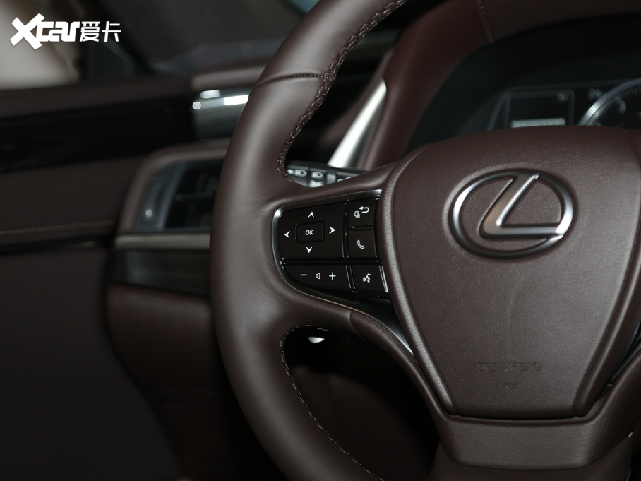 2020׿_˹ES 260 ׿Խ