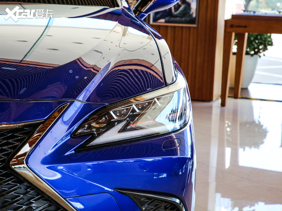 2020׿_˹ES 260 F SPORT