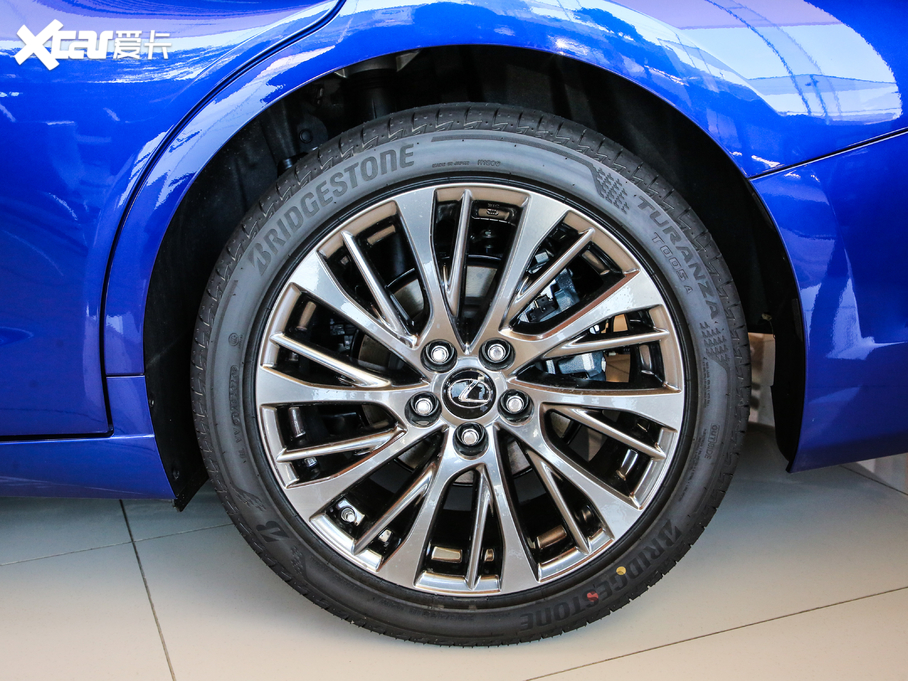 2020׿_˹ES 260 F SPORT