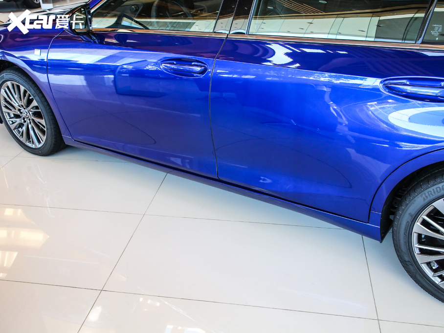 2020׿_˹ES 260 F SPORT