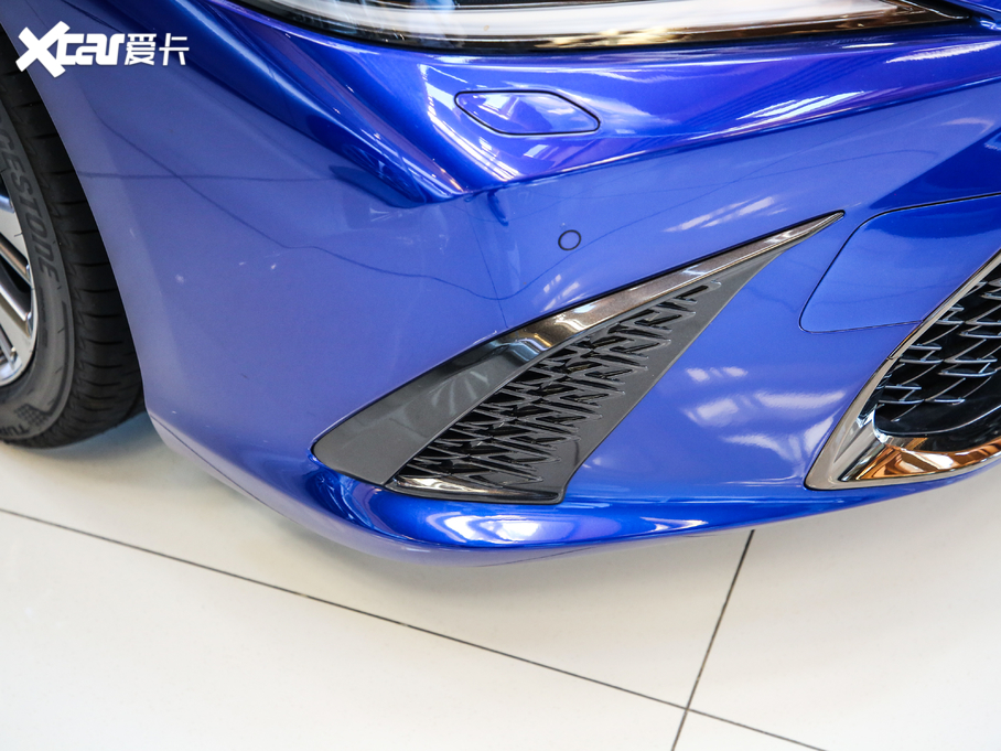 2020׿_˹ES 260 F SPORT