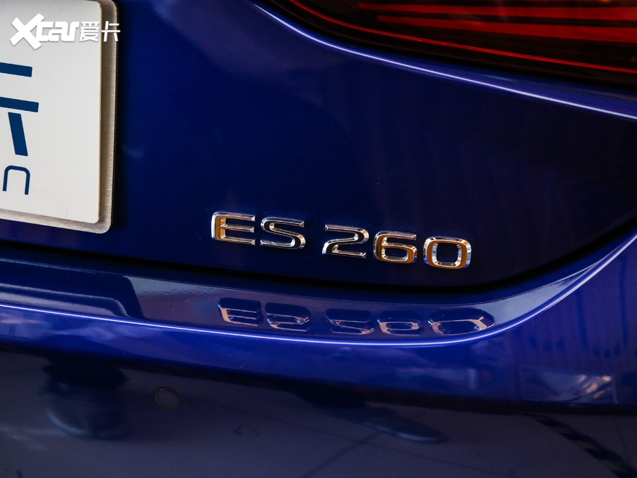 2020׿_˹ES 260 F SPORT
