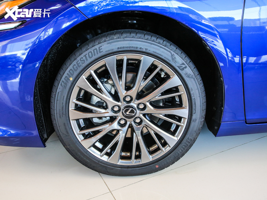 2020׿_˹ES 260 F SPORT