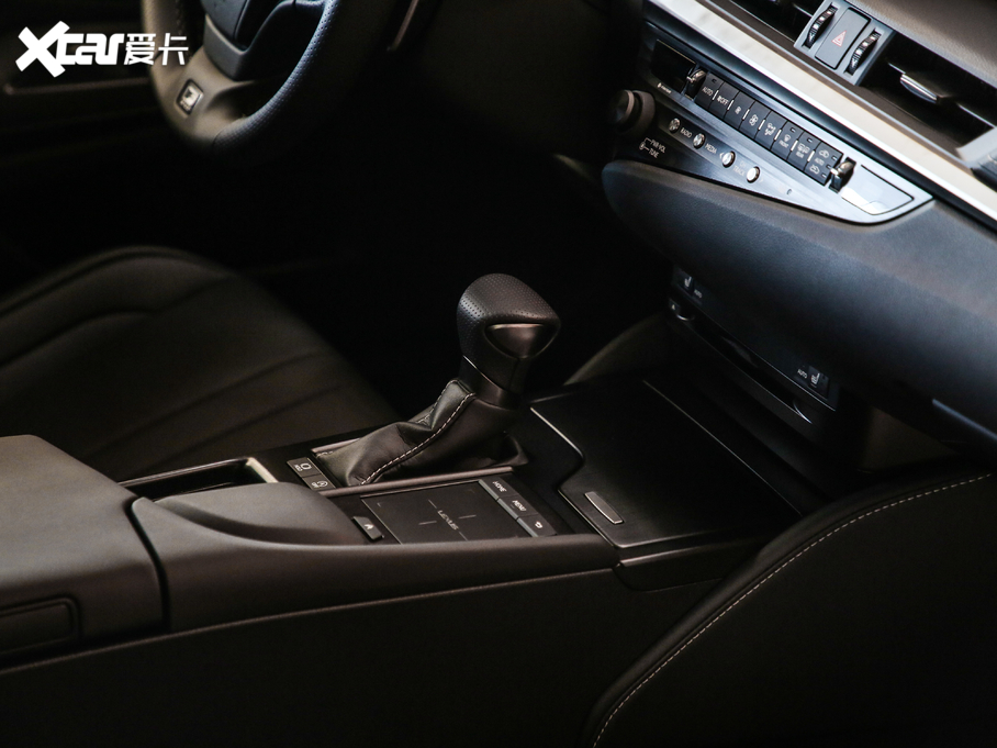 2020׿_˹ES 260 F SPORT