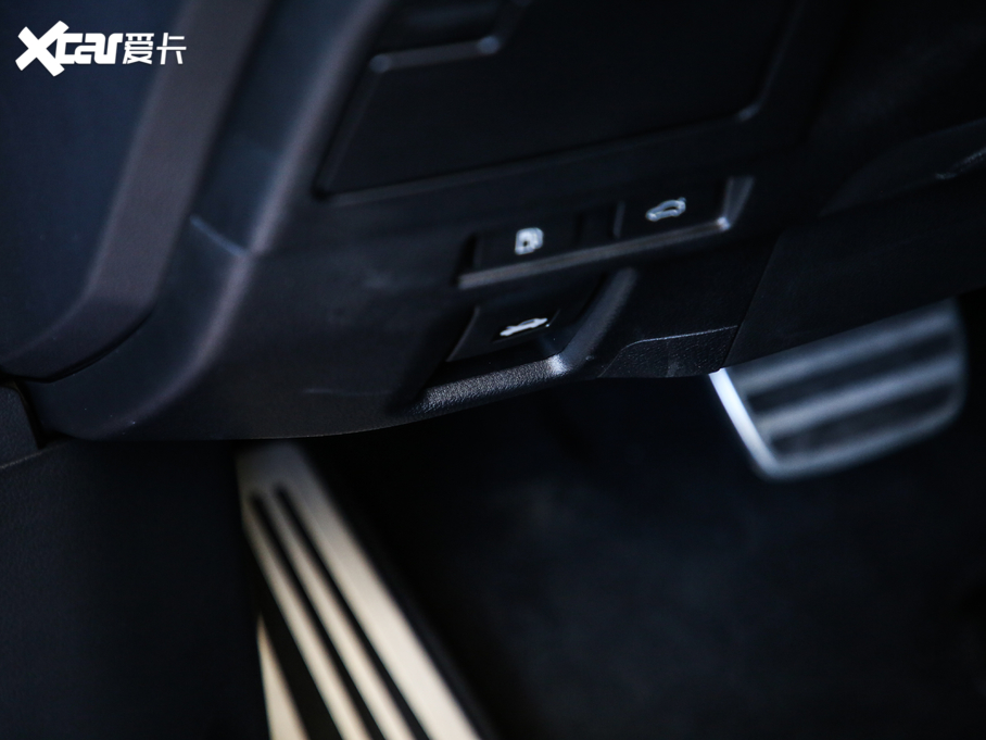 2020׿_˹ES 260 F SPORT