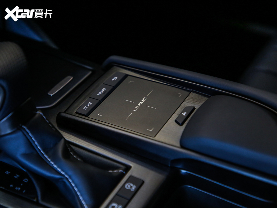 2020׿_˹ES 260 F SPORT