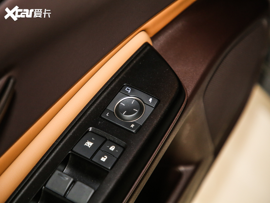 2020׿_˹ES 300h ׿Խ