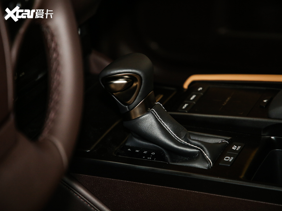 2020׿_˹ES 300h ׿Խ