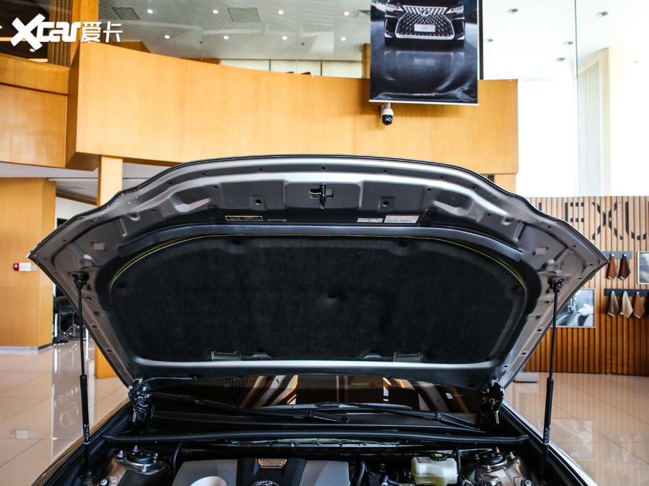 2020׿_˹ES 300h ׿Խ