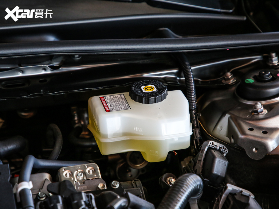 2020׿_˹ES 300h ׿Խ