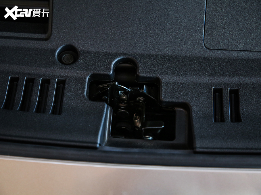 2020׿_˹ES 300h ׿Խ