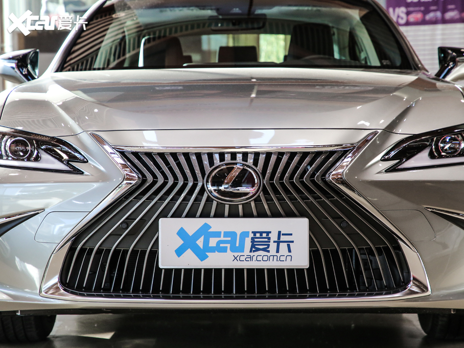 2020׿_˹ES 260 ׿Խ