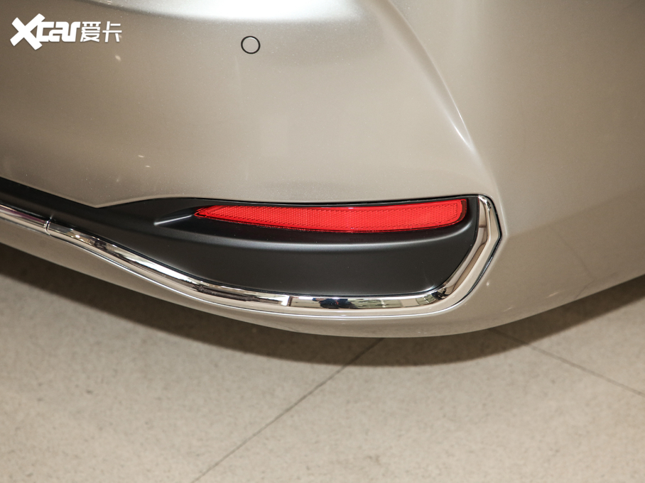 2020׿_˹ES 260 ׿Խ