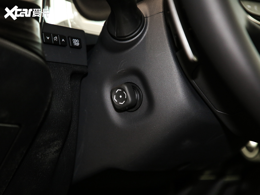 2020׿_˹ES 260 ׿Խ