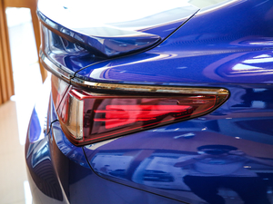 2020260 F SPORT (x)(ji)^