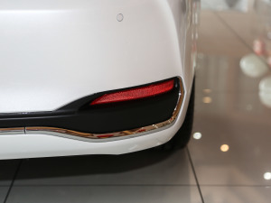 2020款300h 臻享版 细节外观