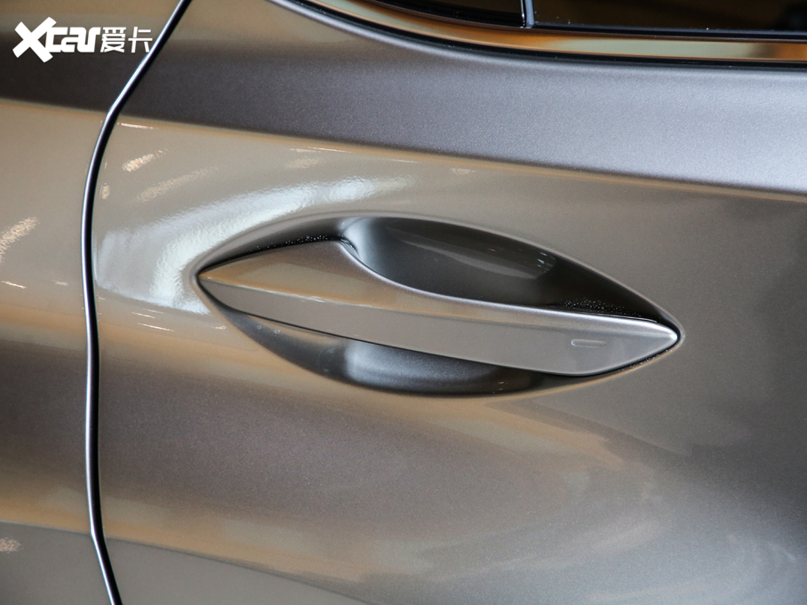 2020׿_˹NX 200 hа ȫ VI