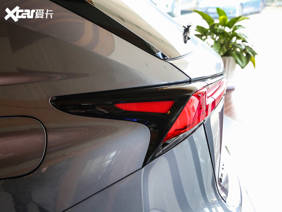 2020׿_˹NX 300h hа ǰ(q) VI