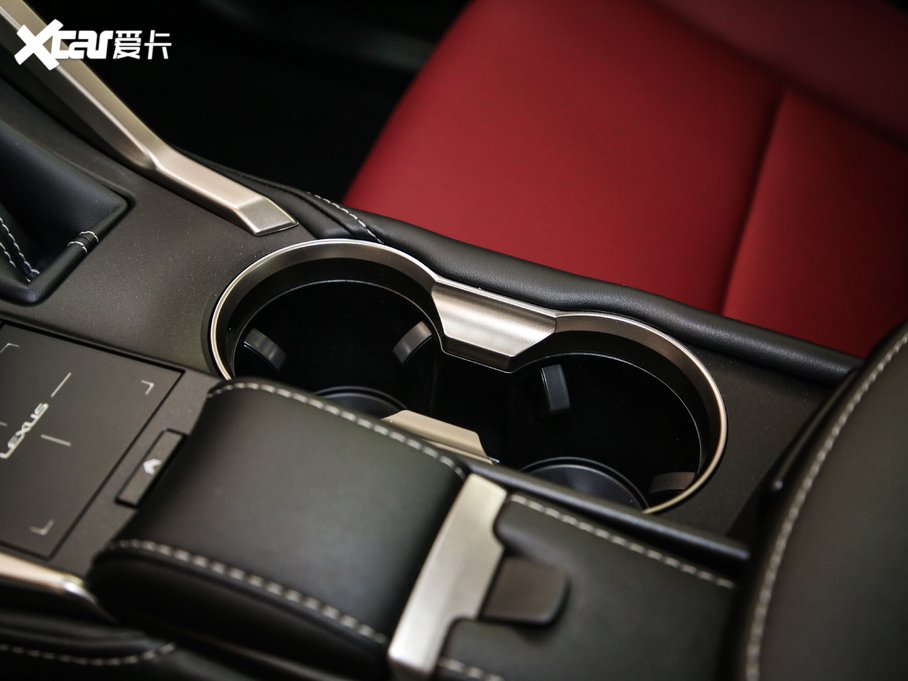 2020׿_˹NX 300h hа ǰ VI