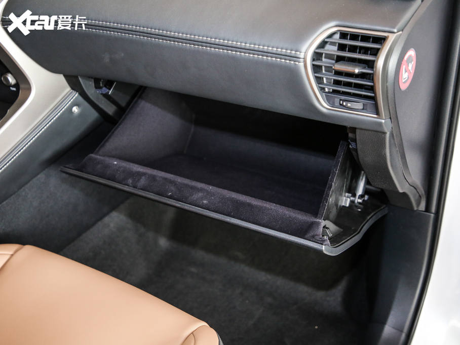 2020׿_˹NX 300h hа ǰ VI