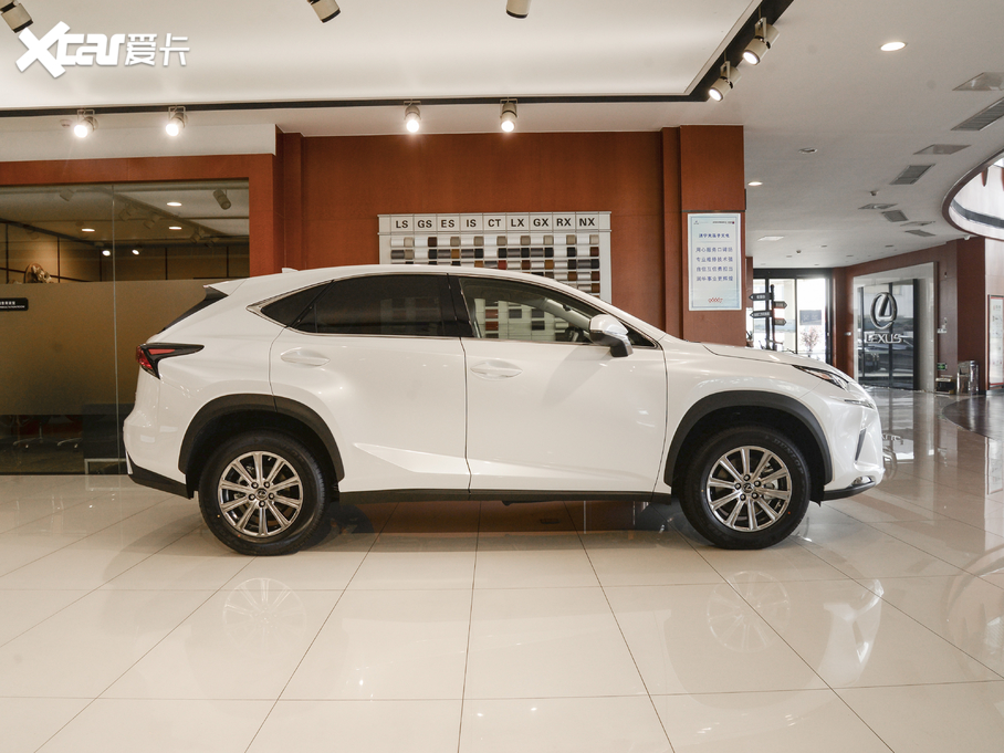 2020׿_˹NX 200 hа ǰ(q) VI