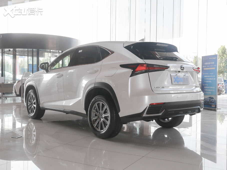 2020׿_˹NX 200 hݰ ǰ VI