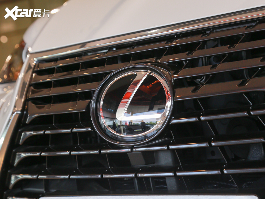 2020׿_˹NX 200 hݰ ǰ VI