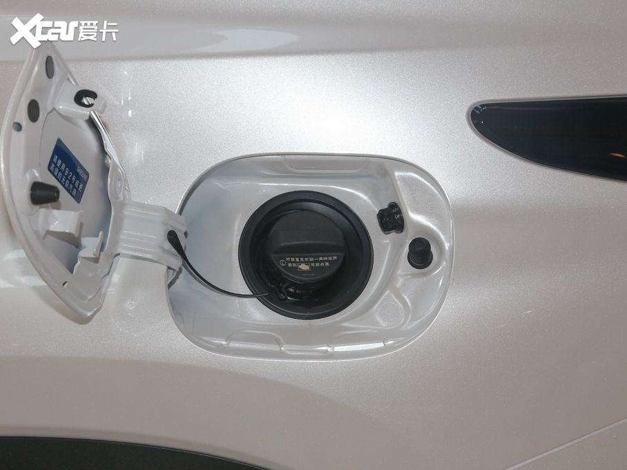 2020׿_˹NX 200 hݰ ǰ VI