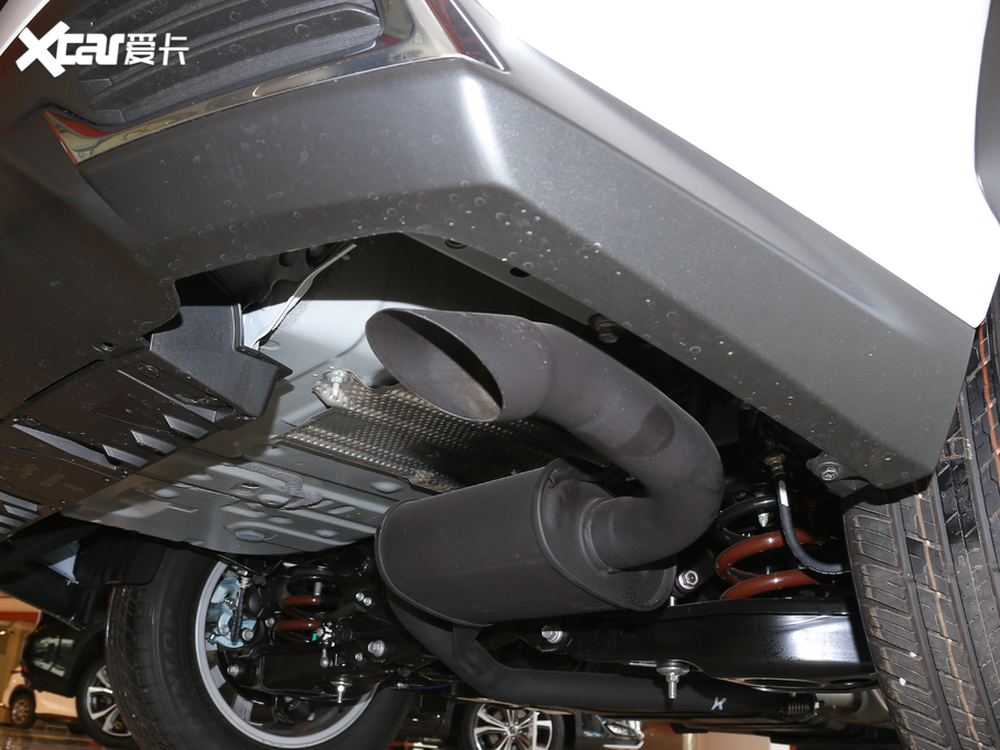 2020׿_˹NX 200 hݰ ǰ VI