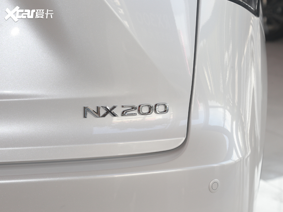 2020׿_˹NX 200 hݰ ǰ VI