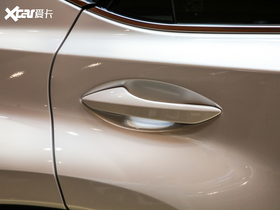 2020׿_˹NX 300h ǰ hԽ VI