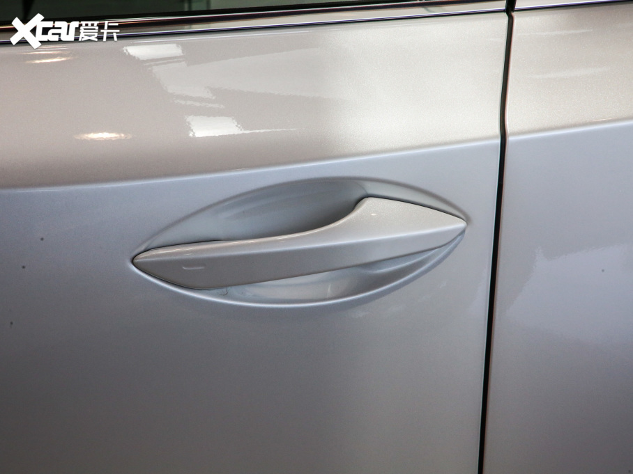 2020׿_˹NX 300h ǰ hԽ VI