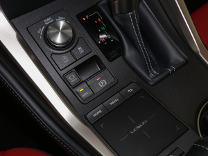 2020200 hݰ ǰ(q) VI v܇Ƅ