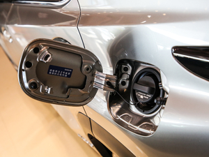 2020300h h° ȫ VI w