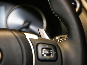 2020300h h° ȫ(q) VI п؅^(q)