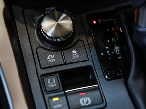 2020300h ǰ hԽ VI п؅^