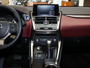 2020300h ǰ hԽ VI п؅^