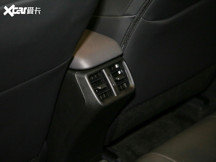 2020׿_˹UX 260h ̽Ȥ