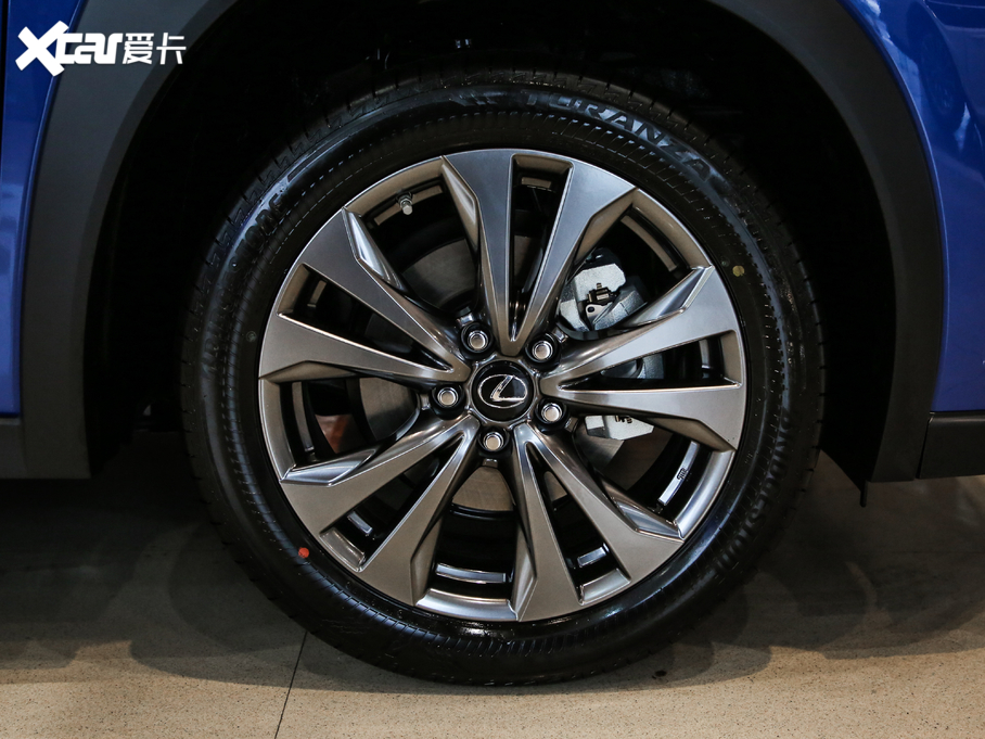 2020׿_˹UX 200 F SPORT